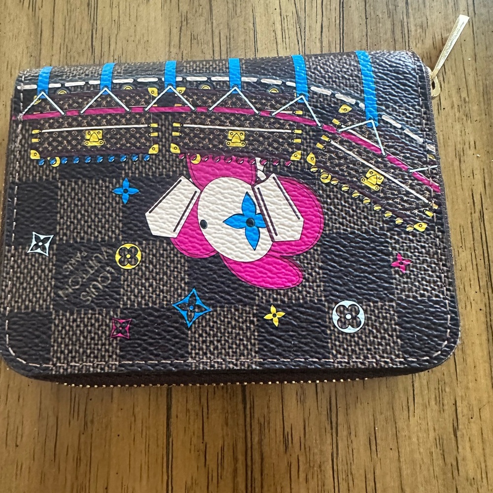 Louis Vuitton Limited Edition Purse Christmas Animation Collection